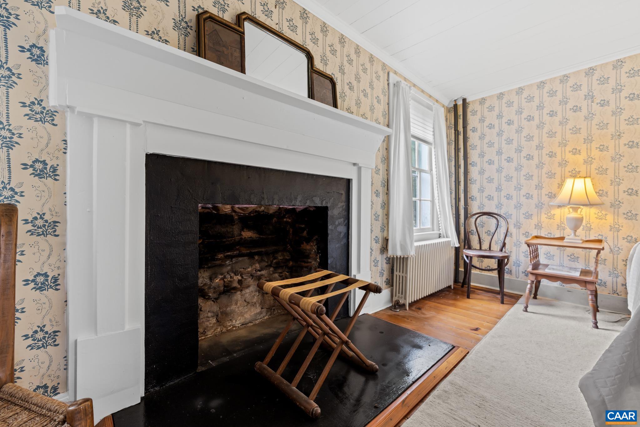 1128 BEAVERDAM RD, KESWICK, Virginia 22947, 5 Bedrooms Bedrooms, ,2 BathroomsBathrooms,Residential,Deerlodge,1128 BEAVERDAM RD,674077 MLS # 674077