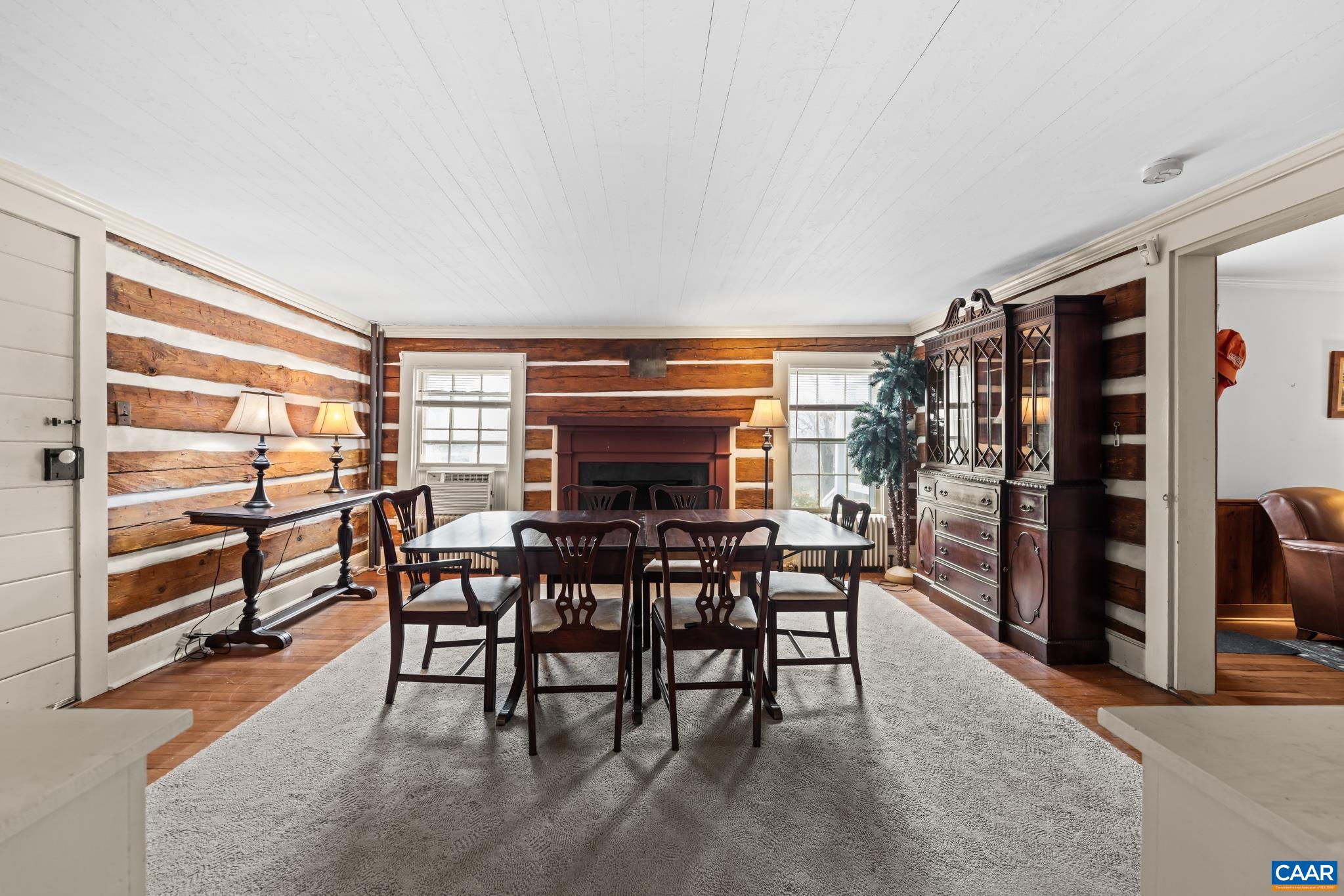 1128 BEAVERDAM RD, KESWICK, Virginia 22947, 5 Bedrooms Bedrooms, ,2 BathroomsBathrooms,Residential,Deerlodge,1128 BEAVERDAM RD,674077 MLS # 674077