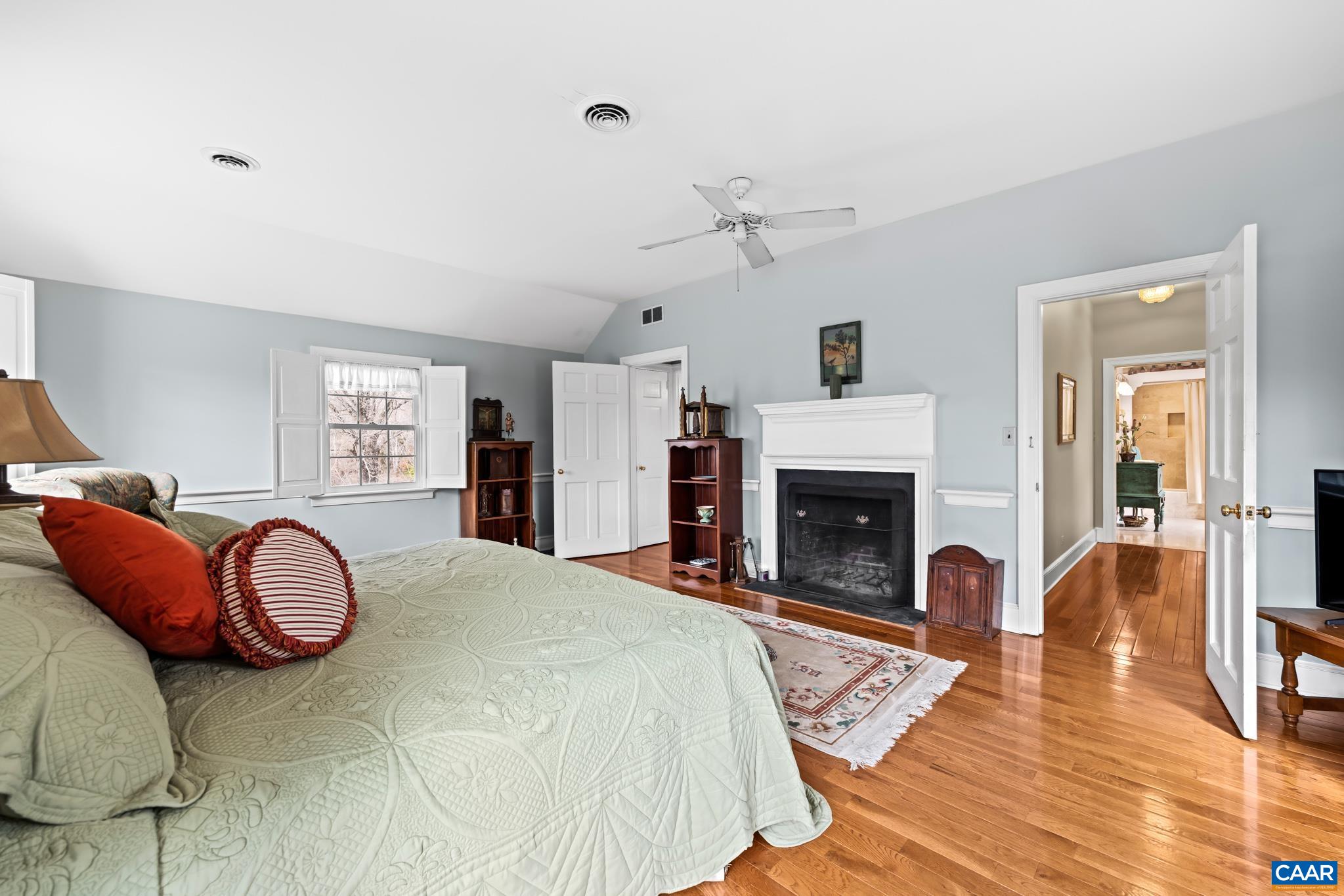 1128 BEAVERDAM RD, KESWICK, Virginia 22947, 5 Bedrooms Bedrooms, ,2 BathroomsBathrooms,Residential,Deerlodge,1128 BEAVERDAM RD,674077 MLS # 674077