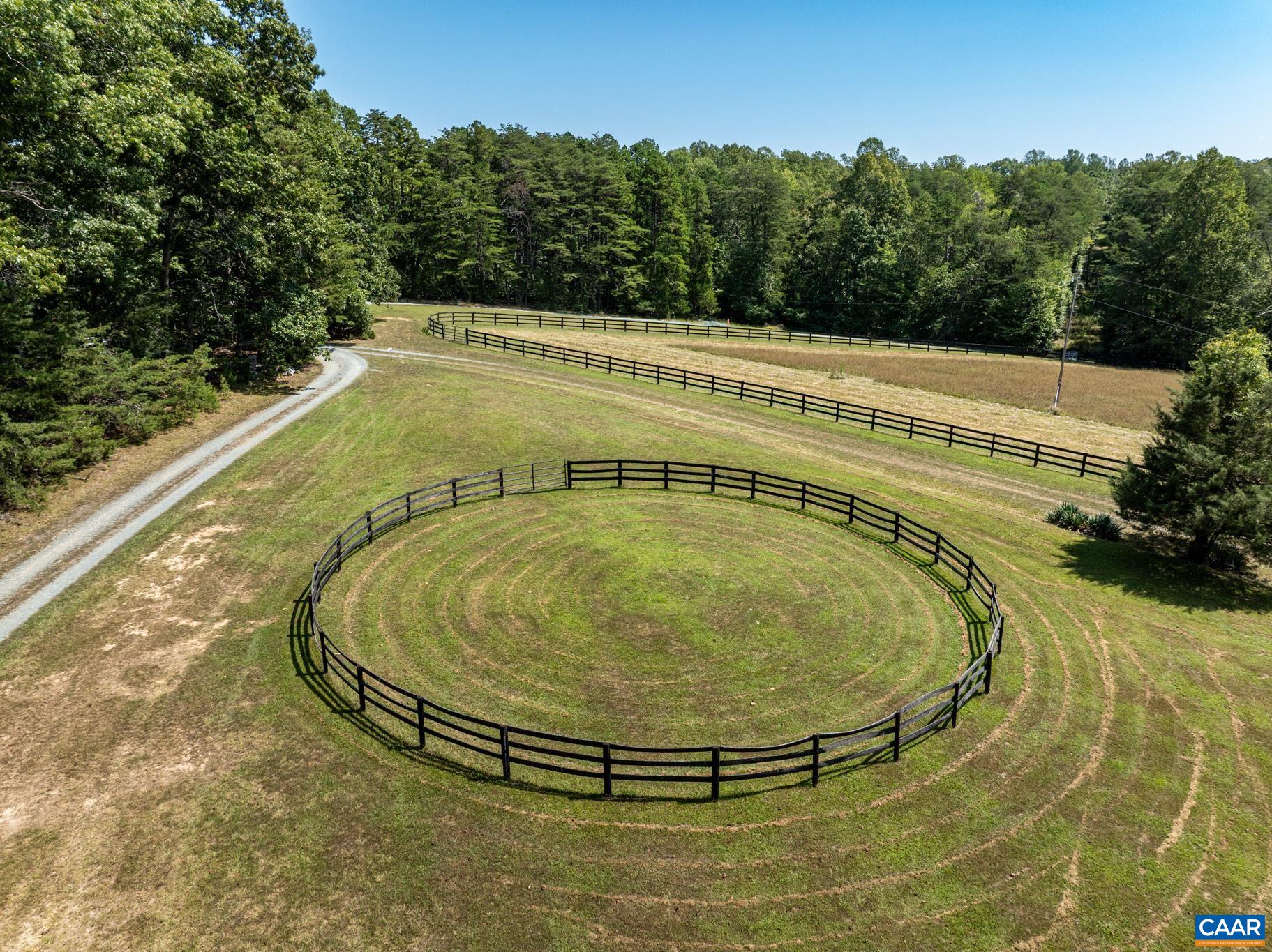 1128 BEAVERDAM RD, KESWICK, Virginia 22947, 5 Bedrooms Bedrooms, ,2 BathroomsBathrooms,Residential,Deerlodge,1128 BEAVERDAM RD,674077 MLS # 674077