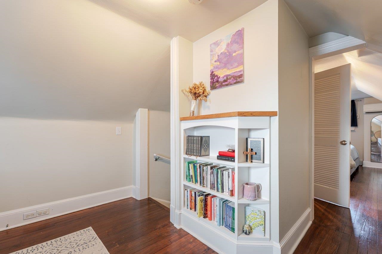 1466 BLUESTONE ST, HARRISONBURG, Virginia 22801, 3 Bedrooms Bedrooms, ,2 BathroomsBathrooms,Residential,1466 BLUESTONE ST,674259 MLS # 674259