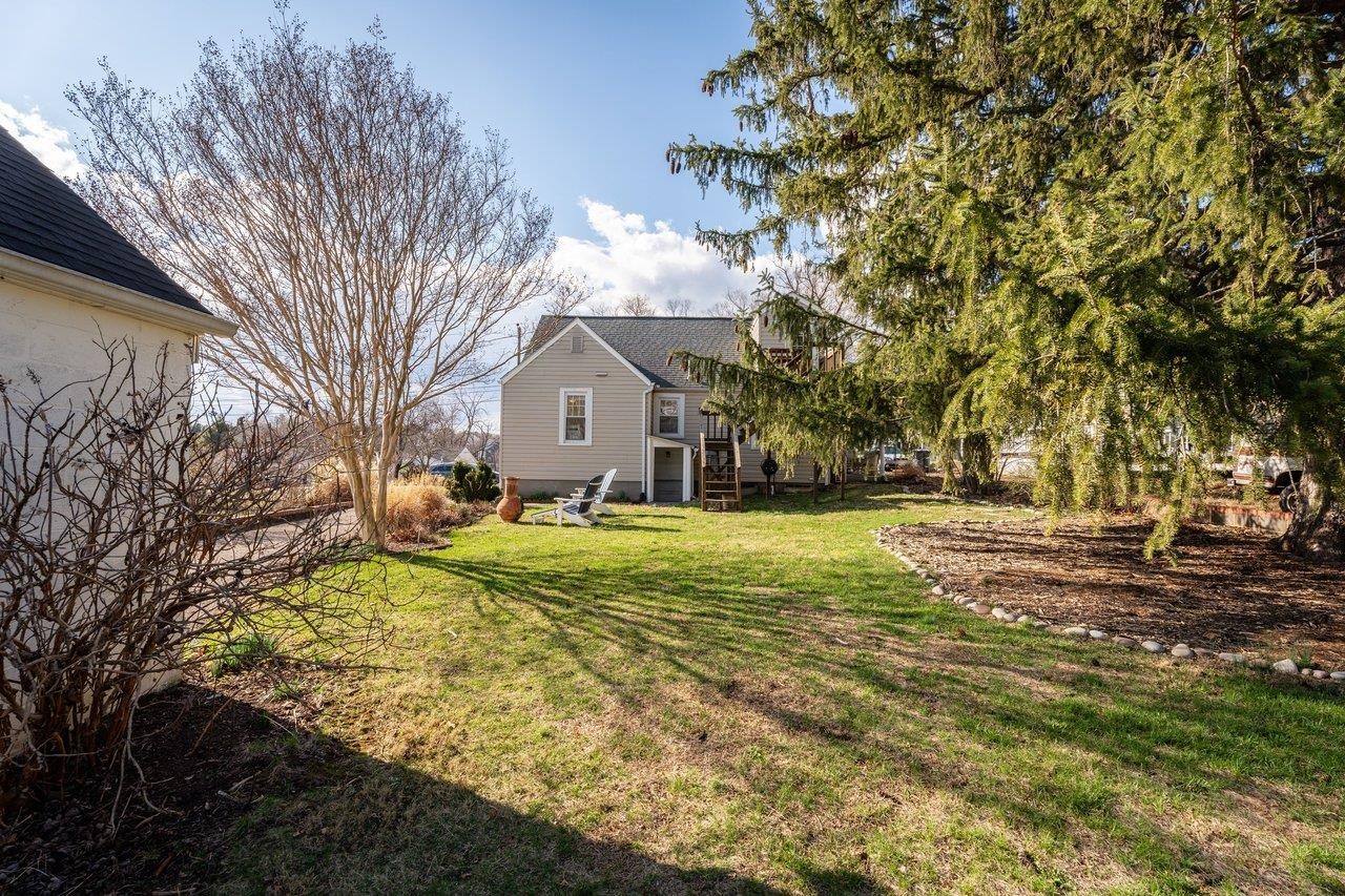 1466 BLUESTONE ST, HARRISONBURG, Virginia 22801, 3 Bedrooms Bedrooms, ,2 BathroomsBathrooms,Residential,1466 BLUESTONE ST,674259 MLS # 674259