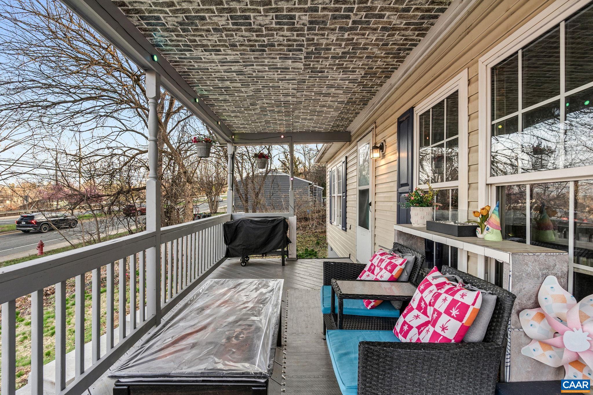 730 5TH ST SW, CHARLOTTESVILLE, Virginia 22902, 3 Bedrooms Bedrooms, ,2 BathroomsBathrooms,Residential,730 5TH ST SW,674293 MLS # 674293 730 5TH ST SW, CHARLOTTESVILLE, Virginia 22902, 3 Bedrooms Bedrooms, ,2 BathroomsBathrooms,Residential,730 5TH ST SW,674293 MLS # 674293