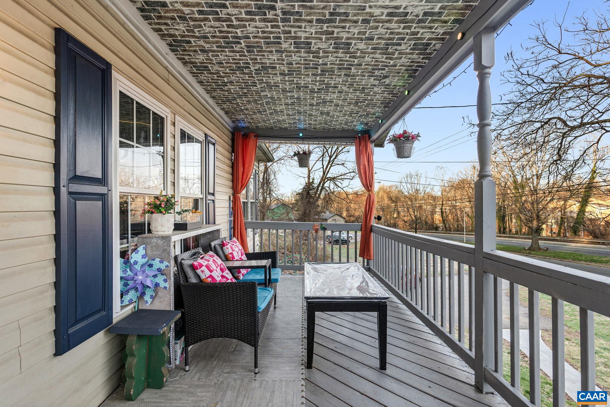 730 5TH ST SW, CHARLOTTESVILLE, Virginia 22902, 3 Bedrooms Bedrooms, ,2 BathroomsBathrooms,Residential,730 5TH ST SW,674293 MLS # 674293 730 5TH ST SW, CHARLOTTESVILLE, Virginia 22902, 3 Bedrooms Bedrooms, ,2 BathroomsBathrooms,Residential,730 5TH ST SW,674293 MLS # 674293