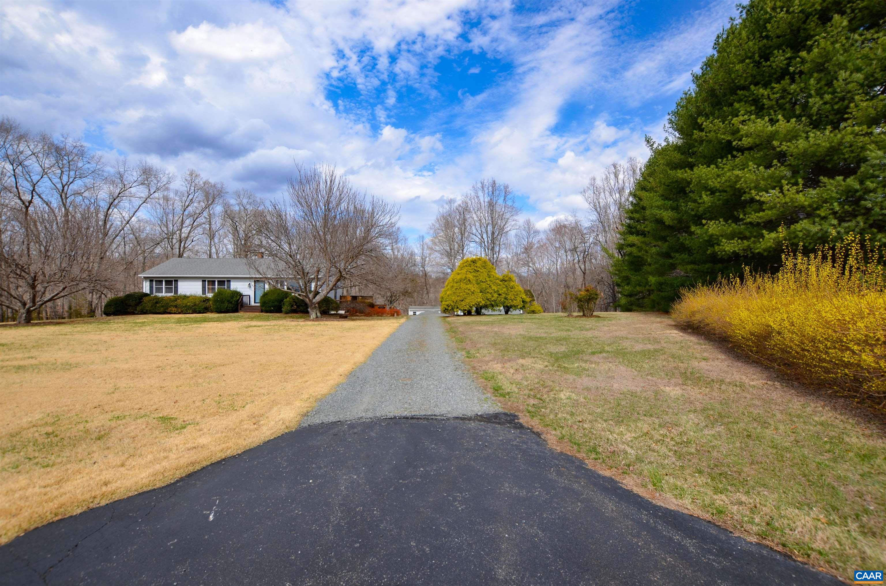 104 BLUE RIDGE LN, FABER, Virginia 22938, 3 Bedrooms Bedrooms, ,2 BathroomsBathrooms,Residential,104 BLUE RIDGE LN,674341 MLS # 674341 104 BLUE RIDGE LN, FABER, Virginia 22938, 3 Bedrooms Bedrooms, ,2 BathroomsBathrooms,Residential,104 BLUE RIDGE LN,674341 MLS # 674341