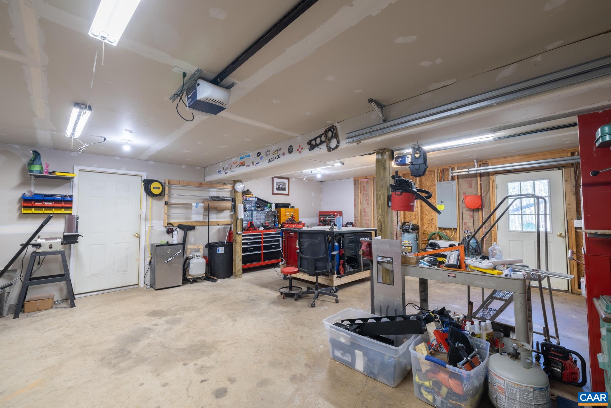 120 OAK FOREST LN, LOUISA, Virginia 23093, 3 Bedrooms Bedrooms, ,2 BathroomsBathrooms,Residential,120 OAK FOREST LN,674303 MLS # 674303