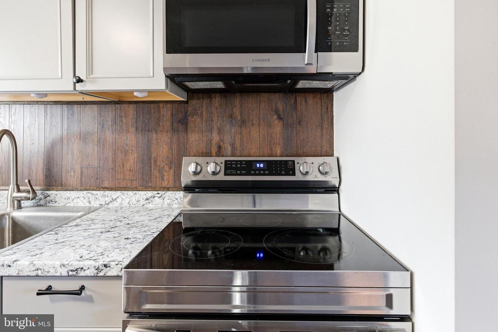 1553 REDMAN STORE RD, LURAY, Virginia 22835, 2 Bedrooms Bedrooms, ,1 BathroomBathrooms,Residential,1553 REDMAN STORE RD,VAPA2006006 MLS # VAPA2006006