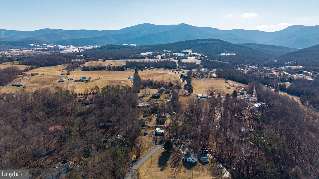 1553 REDMAN STORE RD, LURAY, Virginia 22835, 2 Bedrooms Bedrooms, ,1 BathroomBathrooms,Residential,1553 REDMAN STORE RD,VAPA2006006 MLS # VAPA2006006