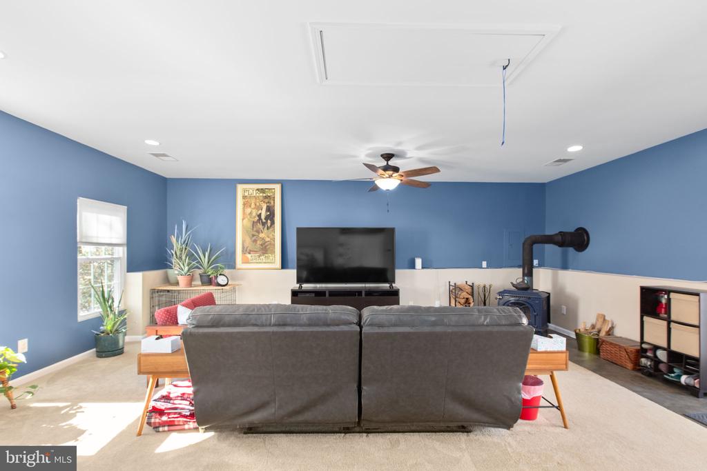 5825 MORRIS RD, SPOTSYLVANIA, Virginia 22551, 4 Bedrooms Bedrooms, ,3 BathroomsBathrooms,Residential,5825 MORRIS RD,VASP2039954 MLS # VASP2039954