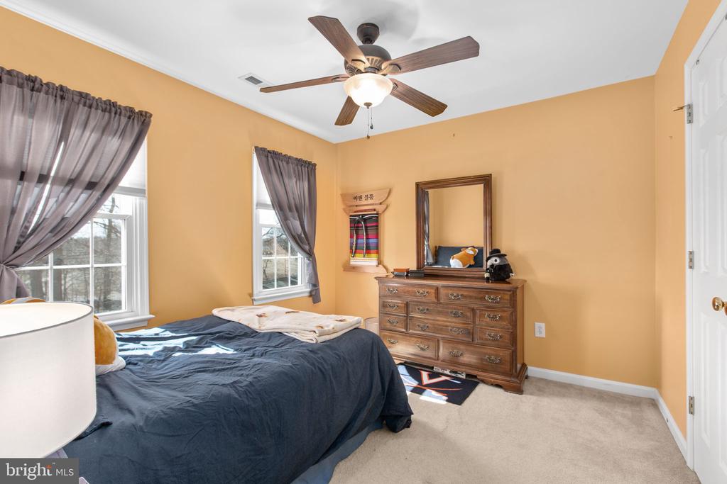 5825 MORRIS RD, SPOTSYLVANIA, Virginia 22551, 4 Bedrooms Bedrooms, ,3 BathroomsBathrooms,Residential,5825 MORRIS RD,VASP2039954 MLS # VASP2039954