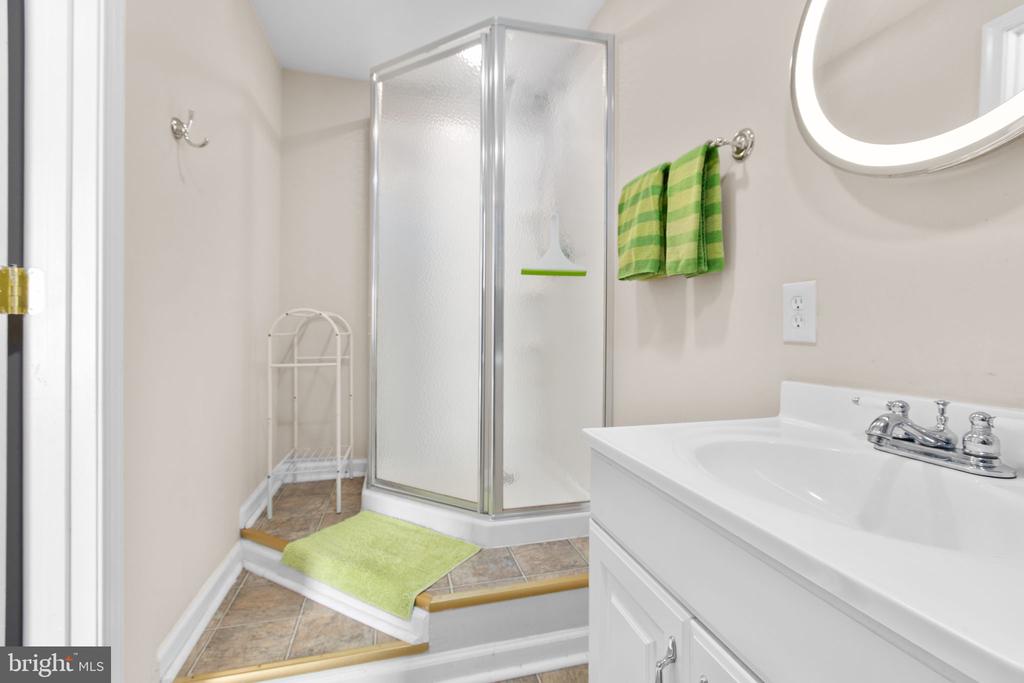 5825 MORRIS RD, SPOTSYLVANIA, Virginia 22551, 4 Bedrooms Bedrooms, ,3 BathroomsBathrooms,Residential,5825 MORRIS RD,VASP2039954 MLS # VASP2039954