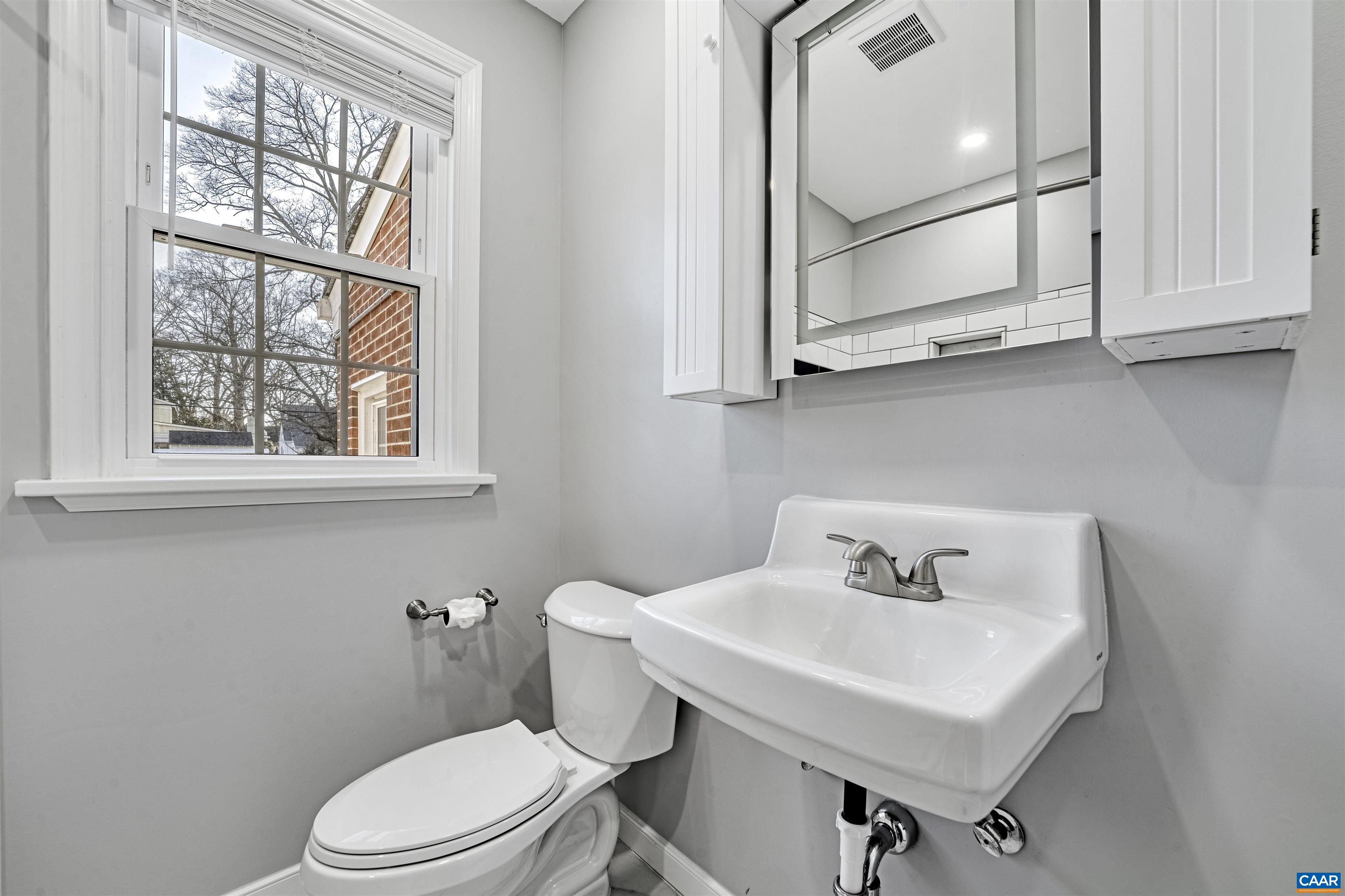 4803 PATTERSON AVE, RICHMOND, Virginia 23226, 2 Bedrooms Bedrooms, ,1 BathroomBathrooms,Residential,4803 PATTERSON AVE,673819 MLS # 673819