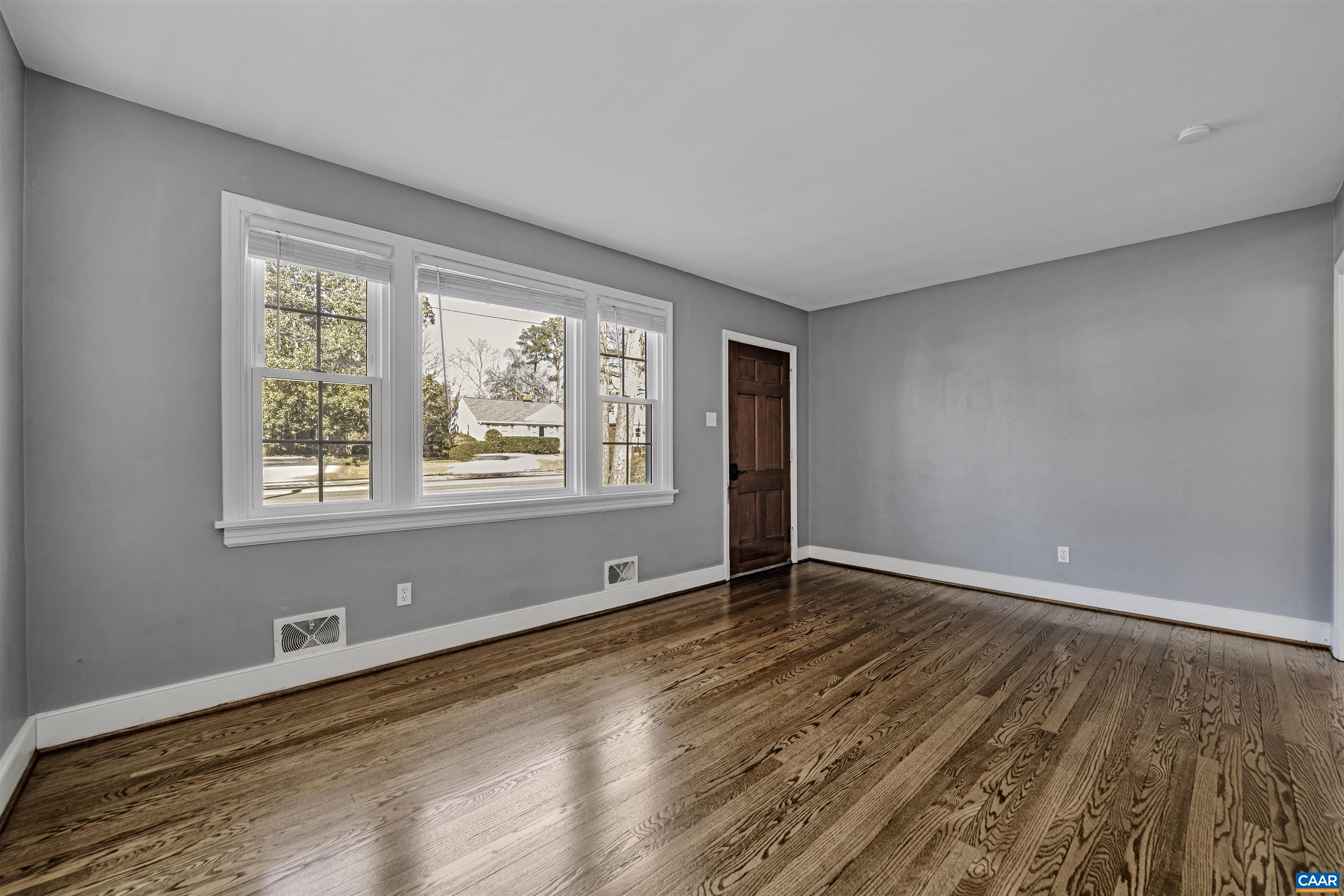 4803 PATTERSON AVE, RICHMOND, Virginia 23226, 2 Bedrooms Bedrooms, ,1 BathroomBathrooms,Residential,4803 PATTERSON AVE,673819 MLS # 673819