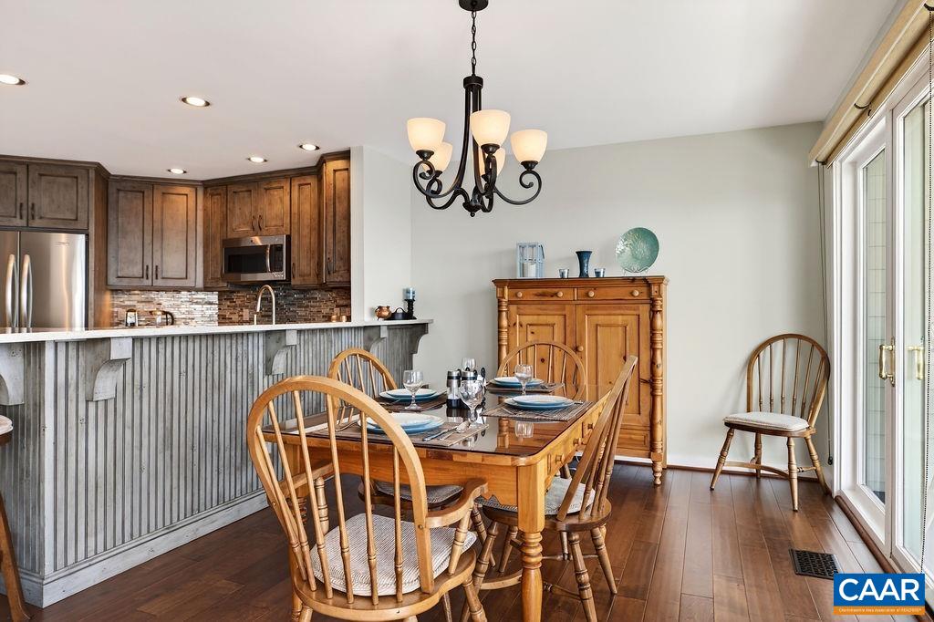 1561 VISTAS CONDOS, WINTERGREEN RESORT, Virginia 22967, 2 Bedrooms Bedrooms, ,2 BathroomsBathrooms,Residential,1561 VISTAS CONDOS,674349 MLS # 674349