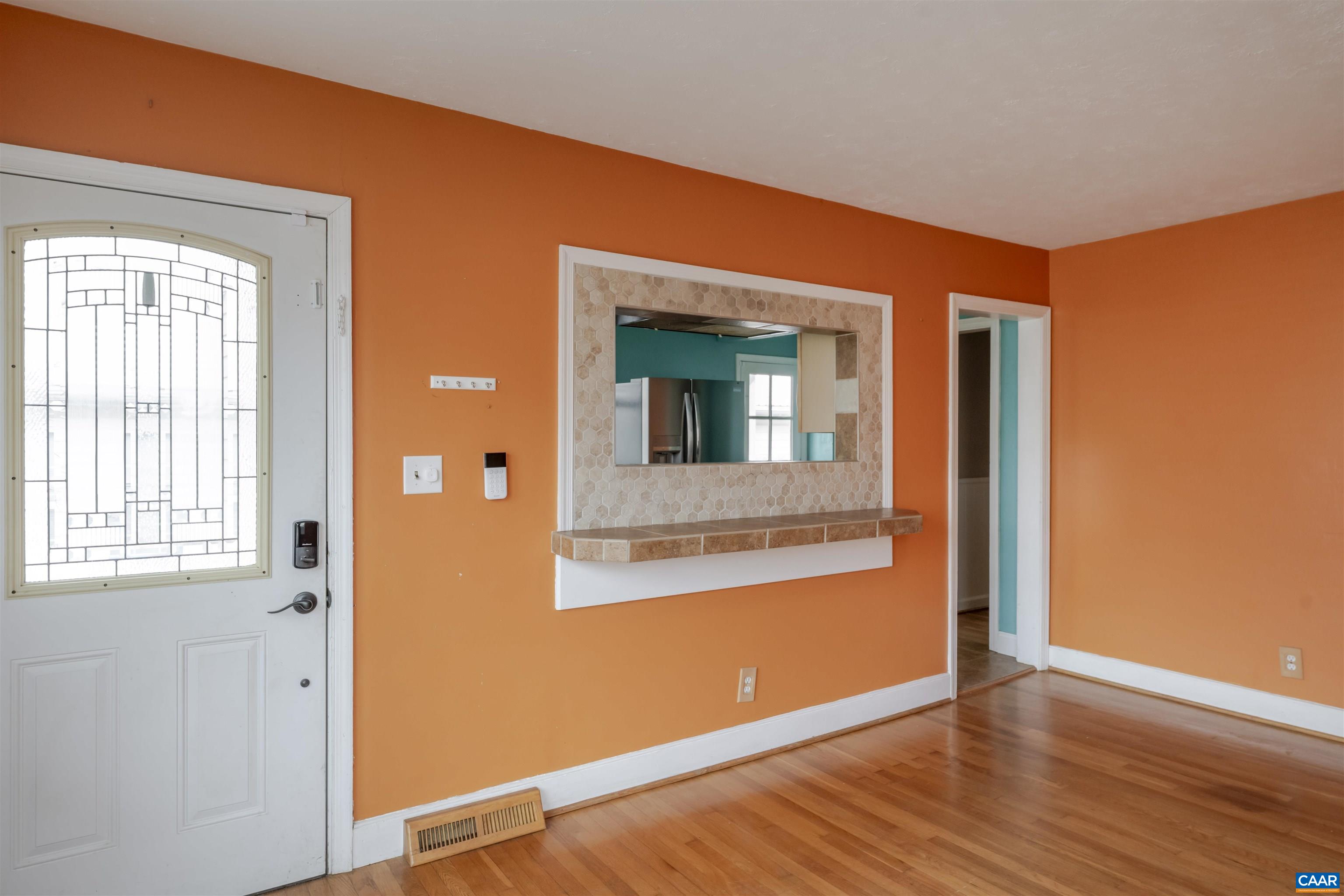 424 OAK AVE, WAYNESBORO, Virginia 22980, 7 Bedrooms Bedrooms, ,3 BathroomsBathrooms,Residential,Home Sweet Home,424 OAK AVE,674353 MLS # 674353