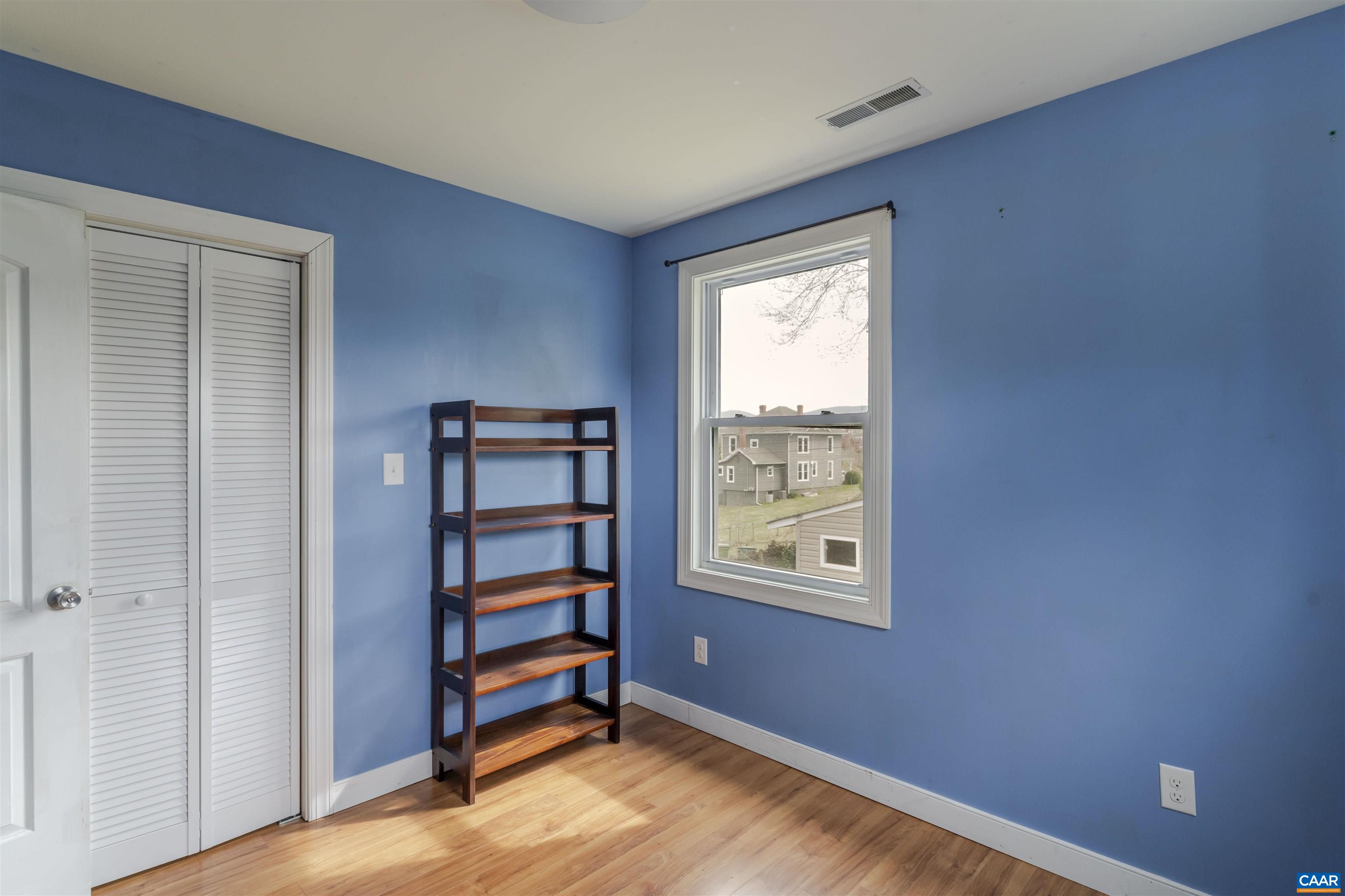 424 OAK AVE, WAYNESBORO, Virginia 22980, 7 Bedrooms Bedrooms, ,3 BathroomsBathrooms,Residential,Home Sweet Home,424 OAK AVE,674353 MLS # 674353