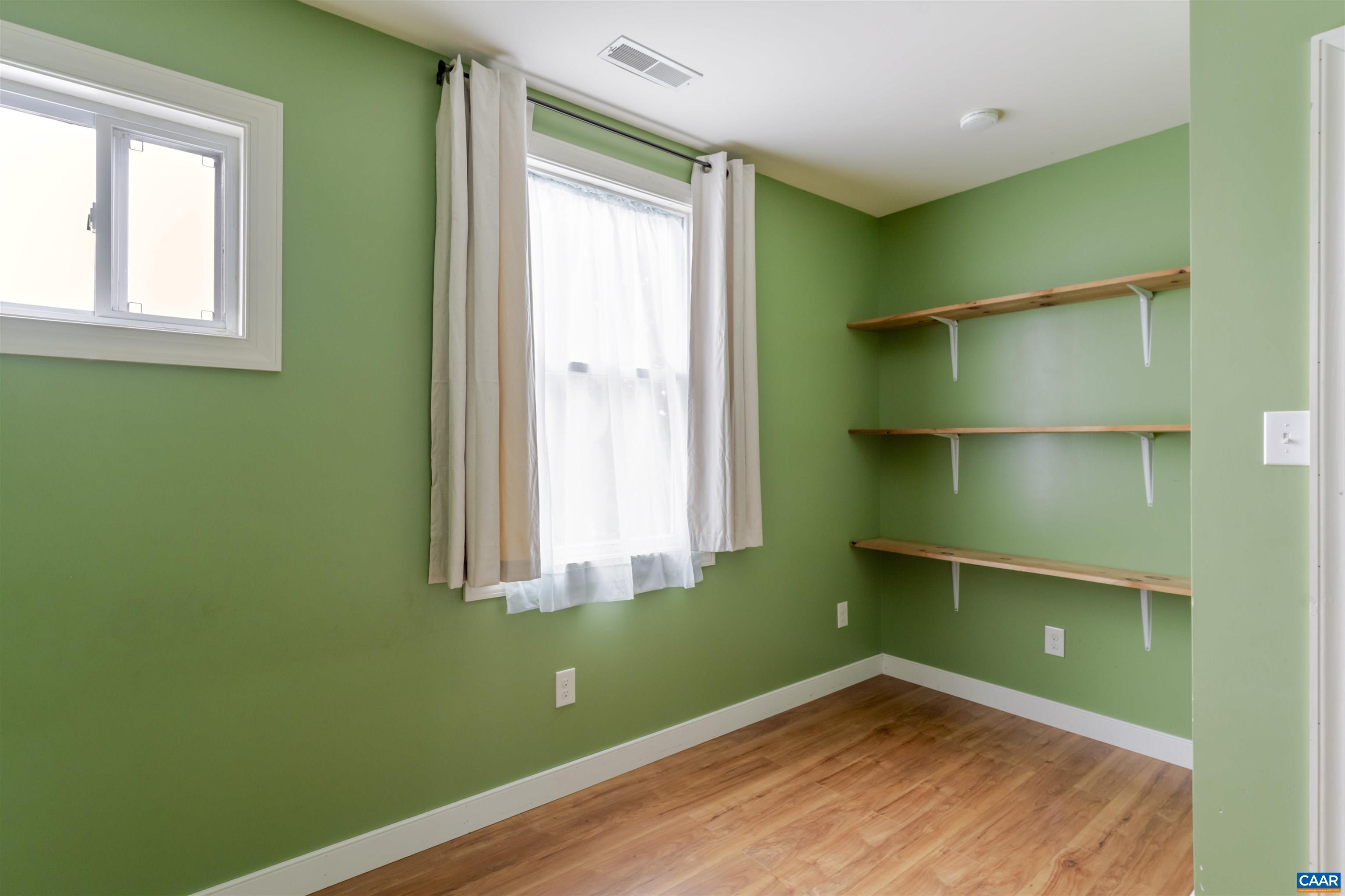 424 OAK AVE, WAYNESBORO, Virginia 22980, 7 Bedrooms Bedrooms, ,3 BathroomsBathrooms,Residential,Home Sweet Home,424 OAK AVE,674353 MLS # 674353