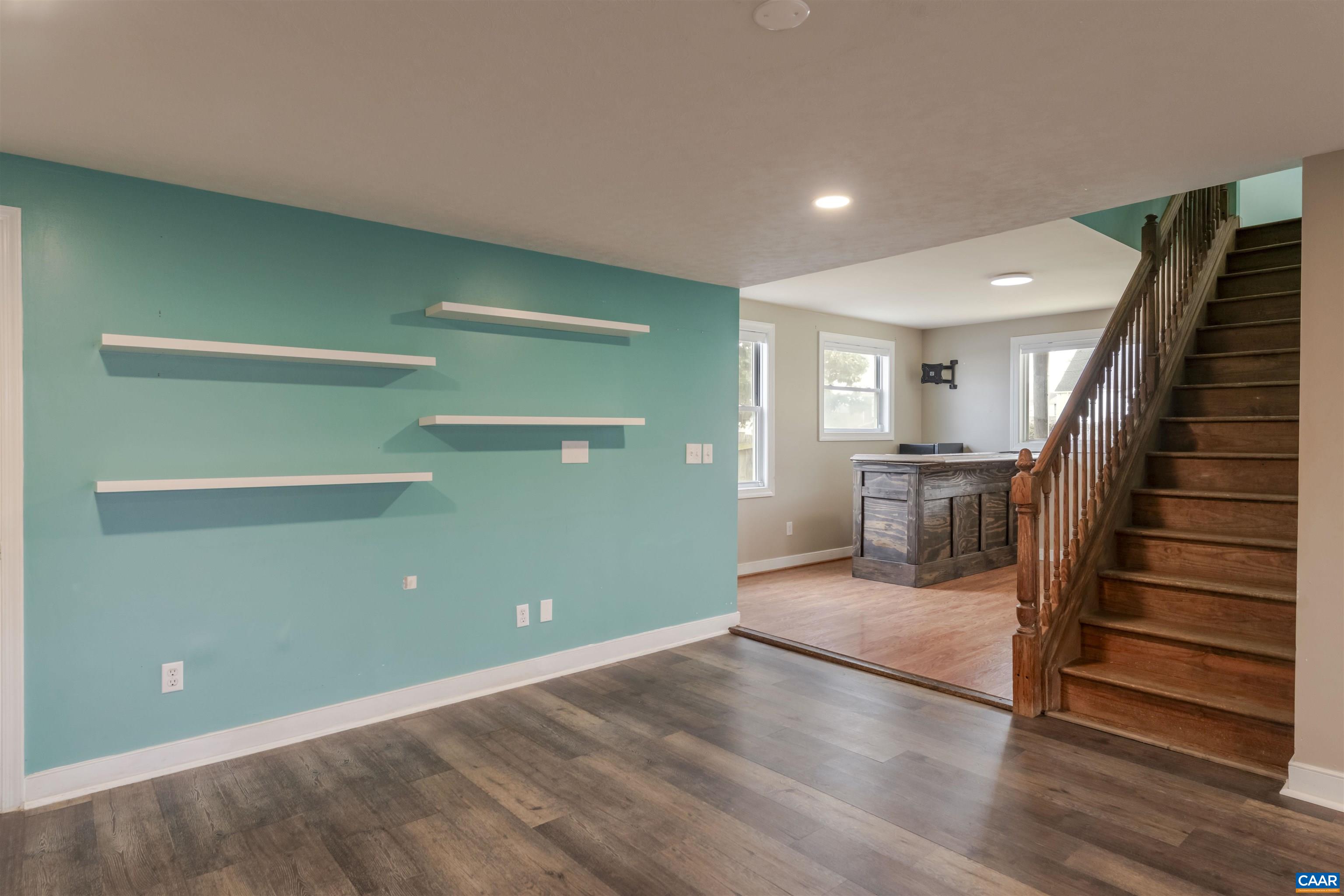 424 OAK AVE, WAYNESBORO, Virginia 22980, 7 Bedrooms Bedrooms, ,3 BathroomsBathrooms,Residential,Home Sweet Home,424 OAK AVE,674353 MLS # 674353