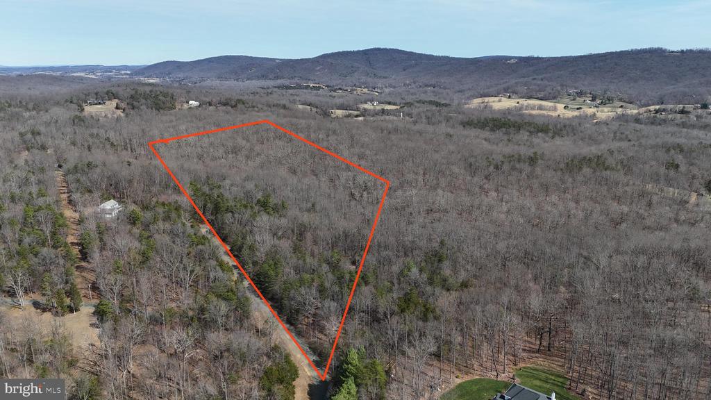 CHIMNEY OAKS CT, MARSHALL, Virginia, ,Land,CHIMNEY OAKS CT,VAFQ2020906 MLS # VAFQ2020906