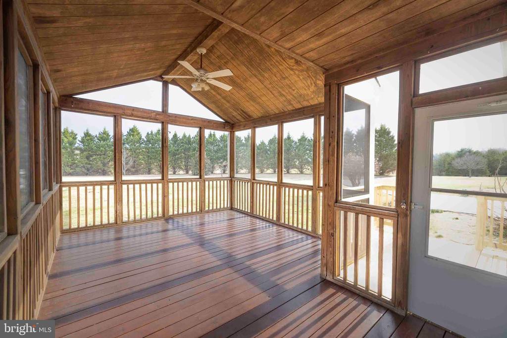 10497 BUCHANAN LN, CULPEPER, Virginia 22701, 4 Bedrooms Bedrooms, ,3 BathroomsBathrooms,Residential,10497 BUCHANAN LN,VACU2012110 MLS # VACU2012110