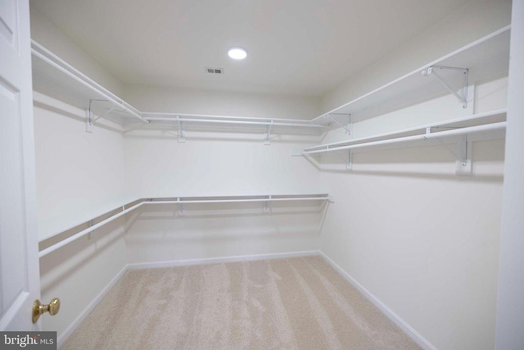 10497 BUCHANAN LN, CULPEPER, Virginia 22701, 4 Bedrooms Bedrooms, ,3 BathroomsBathrooms,Residential,10497 BUCHANAN LN,VACU2012110 MLS # VACU2012110