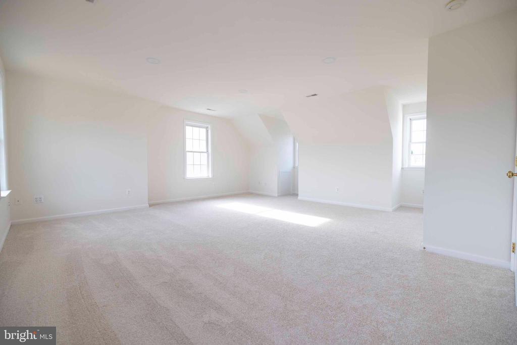 10497 BUCHANAN LN, CULPEPER, Virginia 22701, 4 Bedrooms Bedrooms, ,3 BathroomsBathrooms,Residential,10497 BUCHANAN LN,VACU2012110 MLS # VACU2012110