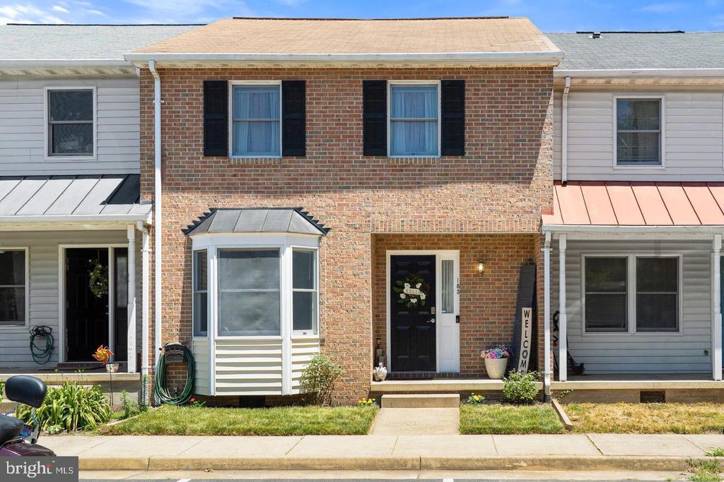 183 WANKOMA DR, REMINGTON, Virginia 22734, 2 Bedrooms Bedrooms, ,2 BathroomsBathrooms,Residential,183 WANKOMA DR,VAFQ2020744 MLS # VAFQ2020744