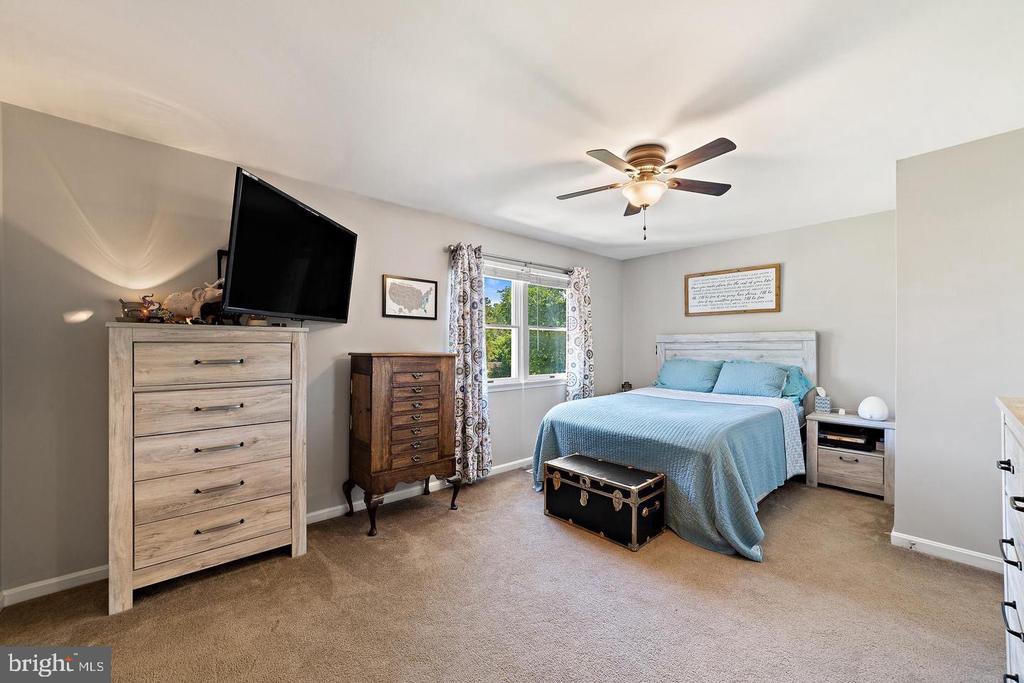 183 WANKOMA DR, REMINGTON, Virginia 22734, 2 Bedrooms Bedrooms, ,2 BathroomsBathrooms,Residential,183 WANKOMA DR,VAFQ2020744 MLS # VAFQ2020744