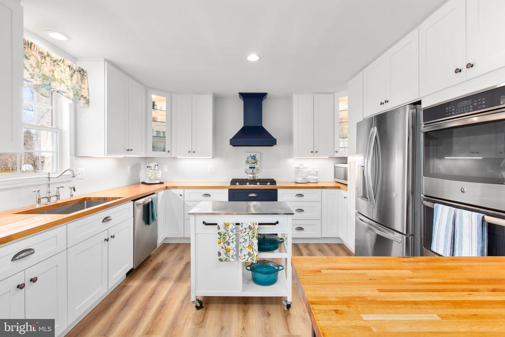 28896 HORSESHOE RD, CULPEPER, Virginia 22701, 3 Bedrooms Bedrooms, ,2 BathroomsBathrooms,Residential,28896 HORSESHOE RD,VAOR2013390 MLS # VAOR2013390