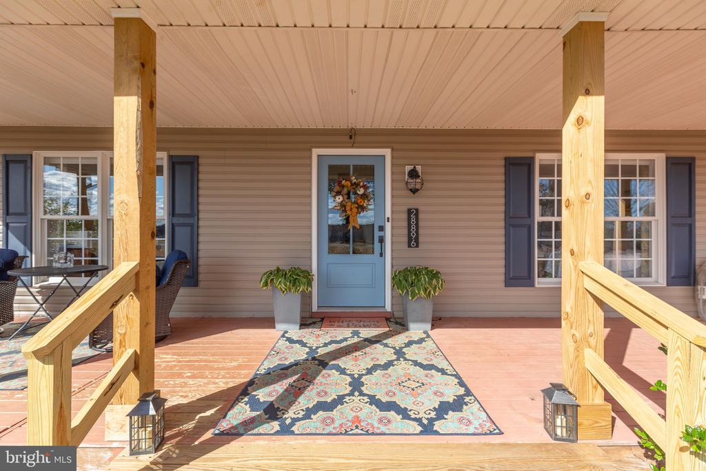 28896 HORSESHOE RD, CULPEPER, Virginia 22701, 3 Bedrooms Bedrooms, ,2 BathroomsBathrooms,Residential,28896 HORSESHOE RD,VAOR2013390 MLS # VAOR2013390