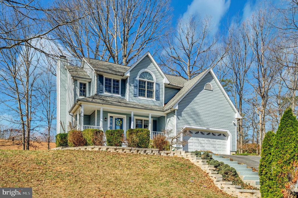 11912 OAKHURST DR, FREDERICKSBURG, Virginia 22407, 4 Bedrooms Bedrooms, ,2 BathroomsBathrooms,Residential,11912 OAKHURST DR,VASP2039674 MLS # VASP2039674