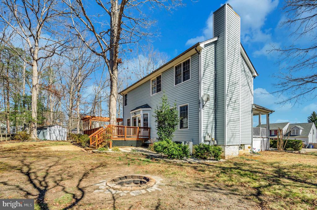 11912 OAKHURST DR, FREDERICKSBURG, Virginia 22407, 4 Bedrooms Bedrooms, ,2 BathroomsBathrooms,Residential,11912 OAKHURST DR,VASP2039674 MLS # VASP2039674