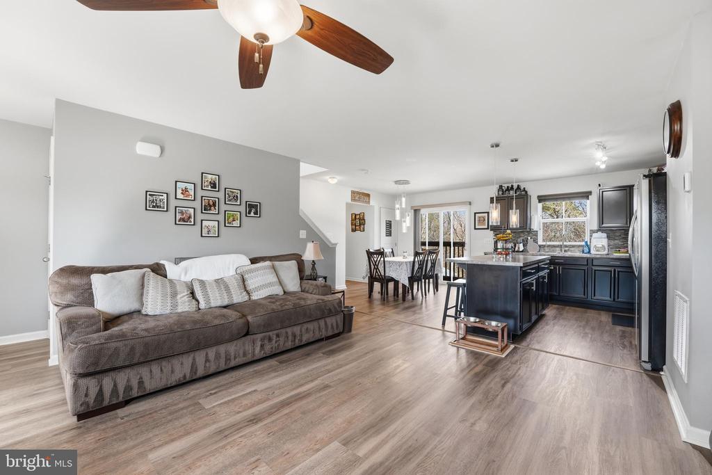 5026 GODWINS LANDING DR, REMINGTON, Virginia 22734, 4 Bedrooms Bedrooms, ,2 BathroomsBathrooms,Residential,5026 GODWINS LANDING DR,VAFQ2020930 MLS # VAFQ2020930