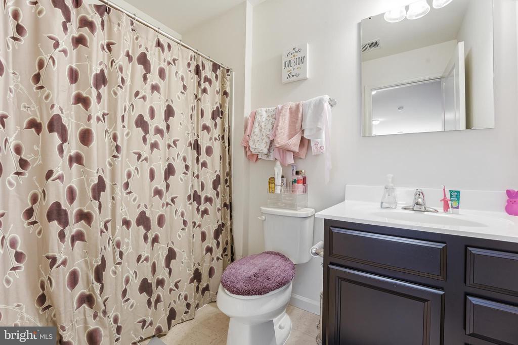 5026 GODWINS LANDING DR, REMINGTON, Virginia 22734, 4 Bedrooms Bedrooms, ,2 BathroomsBathrooms,Residential,5026 GODWINS LANDING DR,VAFQ2020930 MLS # VAFQ2020930