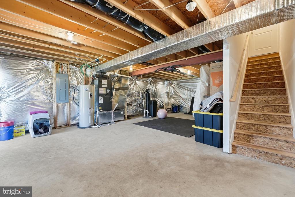 5026 GODWINS LANDING DR, REMINGTON, Virginia 22734, 4 Bedrooms Bedrooms, ,2 BathroomsBathrooms,Residential,5026 GODWINS LANDING DR,VAFQ2020930 MLS # VAFQ2020930