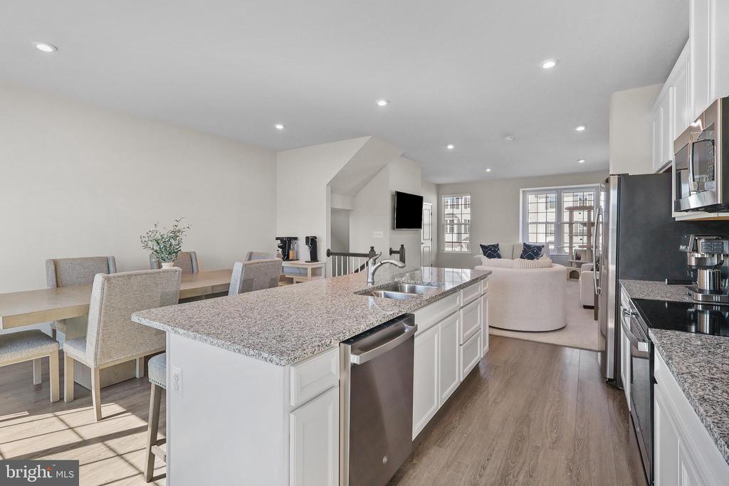 36028 COYOTE TRL, LOCUST GROVE, Virginia 22508, 3 Bedrooms Bedrooms, ,2 BathroomsBathrooms,Residential,36028 COYOTE TRL,VAOR2013522 MLS # VAOR2013522