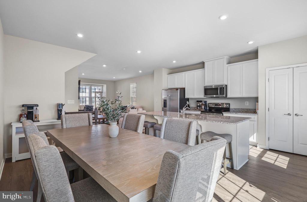 36028 COYOTE TRL, LOCUST GROVE, Virginia 22508, 3 Bedrooms Bedrooms, ,2 BathroomsBathrooms,Residential,36028 COYOTE TRL,VAOR2013522 MLS # VAOR2013522