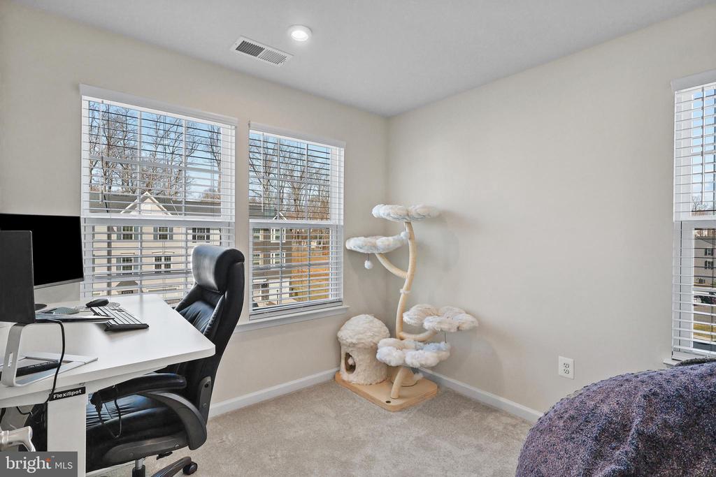 36028 COYOTE TRL, LOCUST GROVE, Virginia 22508, 3 Bedrooms Bedrooms, ,2 BathroomsBathrooms,Residential,36028 COYOTE TRL,VAOR2013522 MLS # VAOR2013522