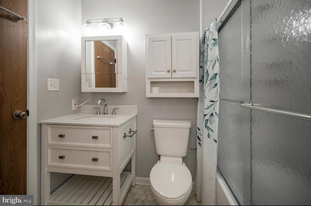 11615 JOY LN, FREDERICKSBURG, Virginia 22407, 4 Bedrooms Bedrooms, ,2 BathroomsBathrooms,Residential,11615 JOY LN,VASP2039626 MLS # VASP2039626