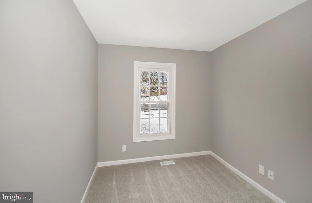 11615 JOY LN, FREDERICKSBURG, Virginia 22407, 4 Bedrooms Bedrooms, ,2 BathroomsBathrooms,Residential,11615 JOY LN,VASP2039626 MLS # VASP2039626