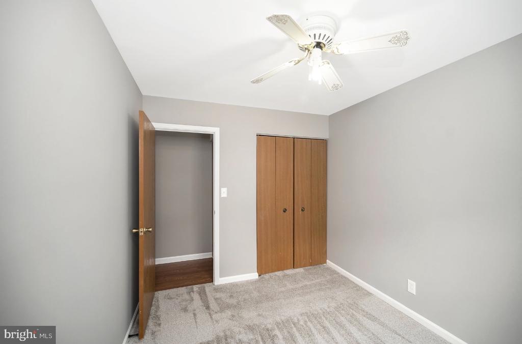 11615 JOY LN, FREDERICKSBURG, Virginia 22407, 4 Bedrooms Bedrooms, ,2 BathroomsBathrooms,Residential,11615 JOY LN,VASP2039626 MLS # VASP2039626