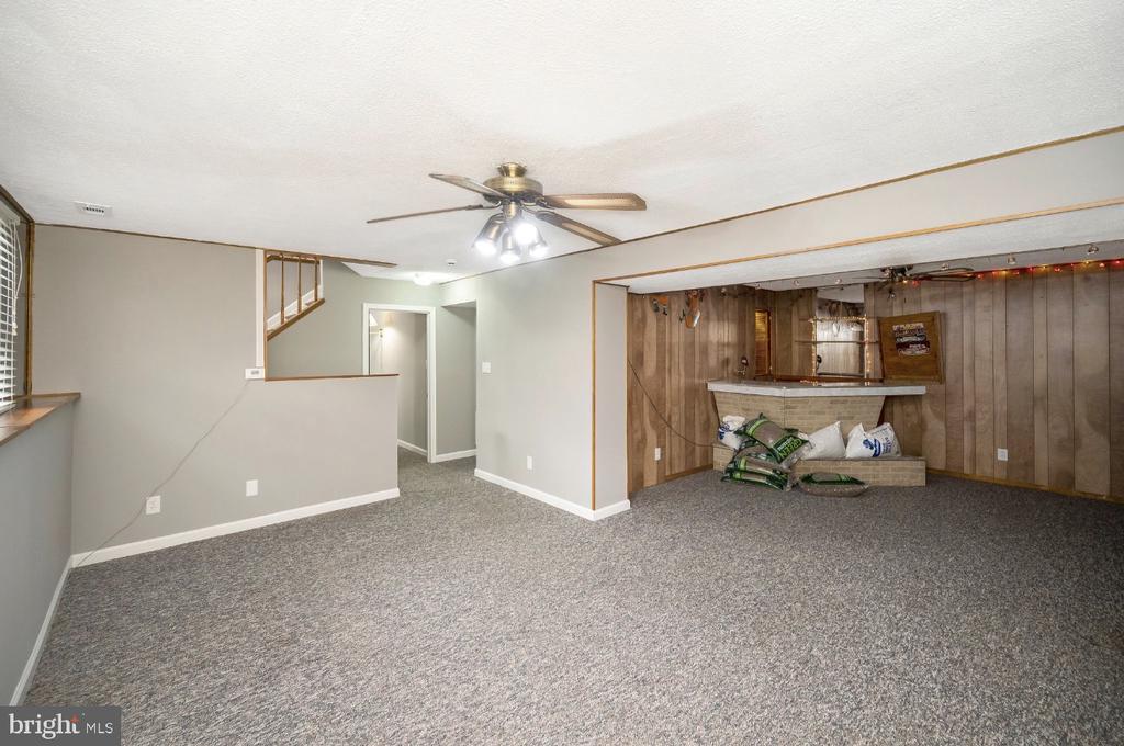 11615 JOY LN, FREDERICKSBURG, Virginia 22407, 4 Bedrooms Bedrooms, ,2 BathroomsBathrooms,Residential,11615 JOY LN,VASP2039626 MLS # VASP2039626