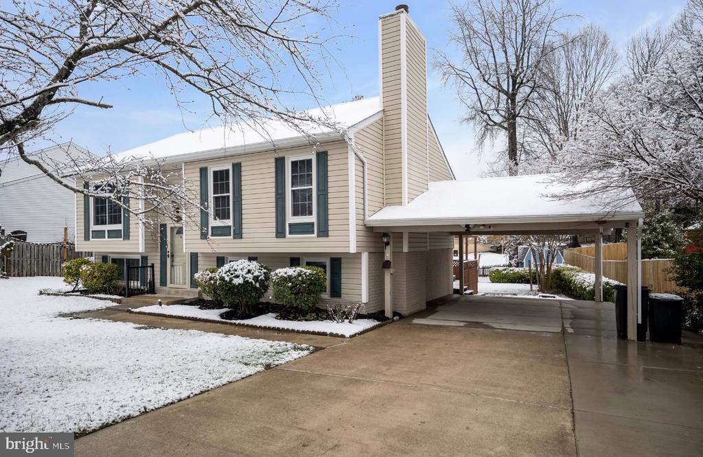 11615 JOY LN, FREDERICKSBURG, Virginia 22407, 4 Bedrooms Bedrooms, ,2 BathroomsBathrooms,Residential,11615 JOY LN,VASP2039626 MLS # VASP2039626