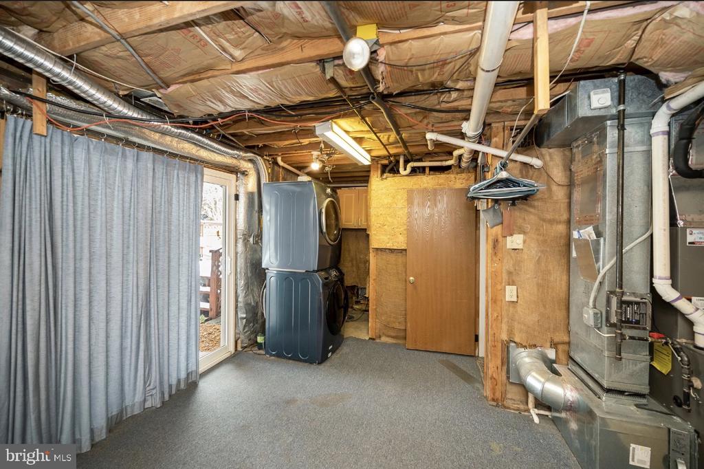 11615 JOY LN, FREDERICKSBURG, Virginia 22407, 4 Bedrooms Bedrooms, ,2 BathroomsBathrooms,Residential,11615 JOY LN,VASP2039626 MLS # VASP2039626