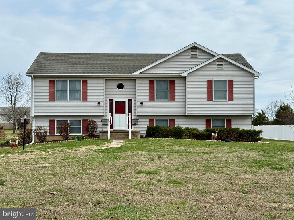 11245 CRAIG LN, BEALETON, Virginia, 3 Bedrooms Bedrooms, ,2 BathroomsBathrooms,Residential,11245 CRAIG LN,VAFQ2020794 MLS # VAFQ2020794