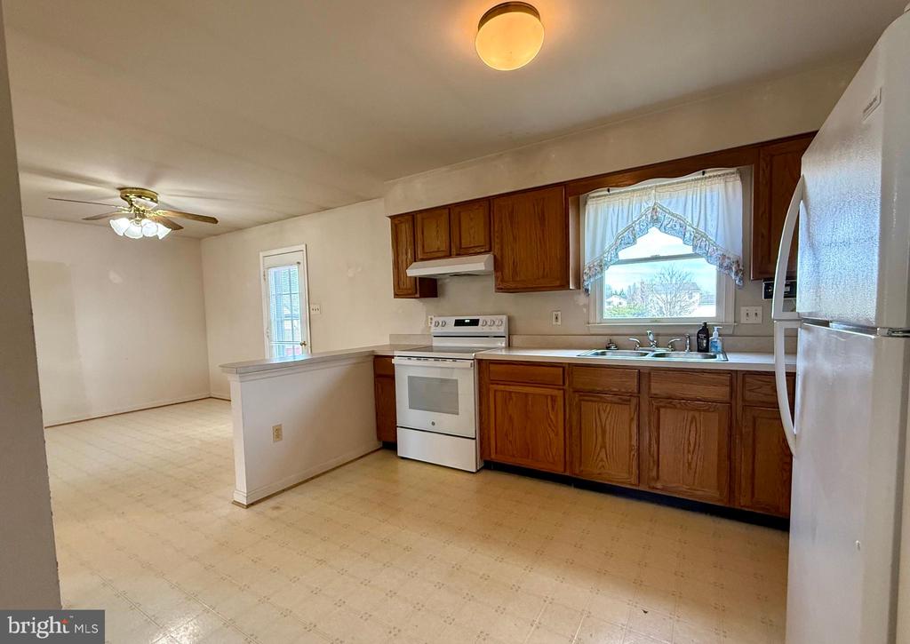 11245 CRAIG LN, BEALETON, Virginia, 3 Bedrooms Bedrooms, ,2 BathroomsBathrooms,Residential,11245 CRAIG LN,VAFQ2020794 MLS # VAFQ2020794