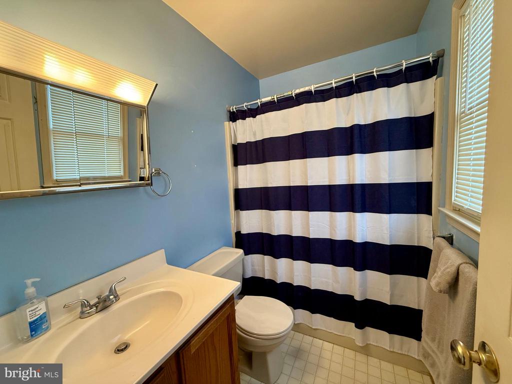 11245 CRAIG LN, BEALETON, Virginia, 3 Bedrooms Bedrooms, ,2 BathroomsBathrooms,Residential,11245 CRAIG LN,VAFQ2020794 MLS # VAFQ2020794