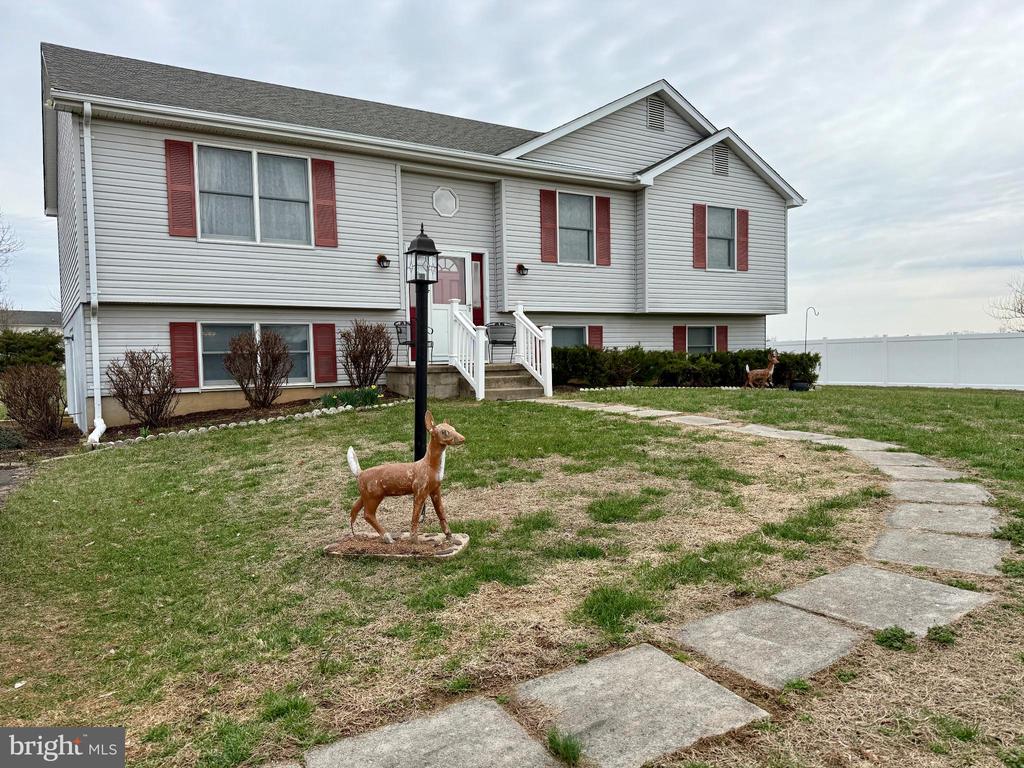 11245 CRAIG LN, BEALETON, Virginia, 3 Bedrooms Bedrooms, ,2 BathroomsBathrooms,Residential,11245 CRAIG LN,VAFQ2020794 MLS # VAFQ2020794