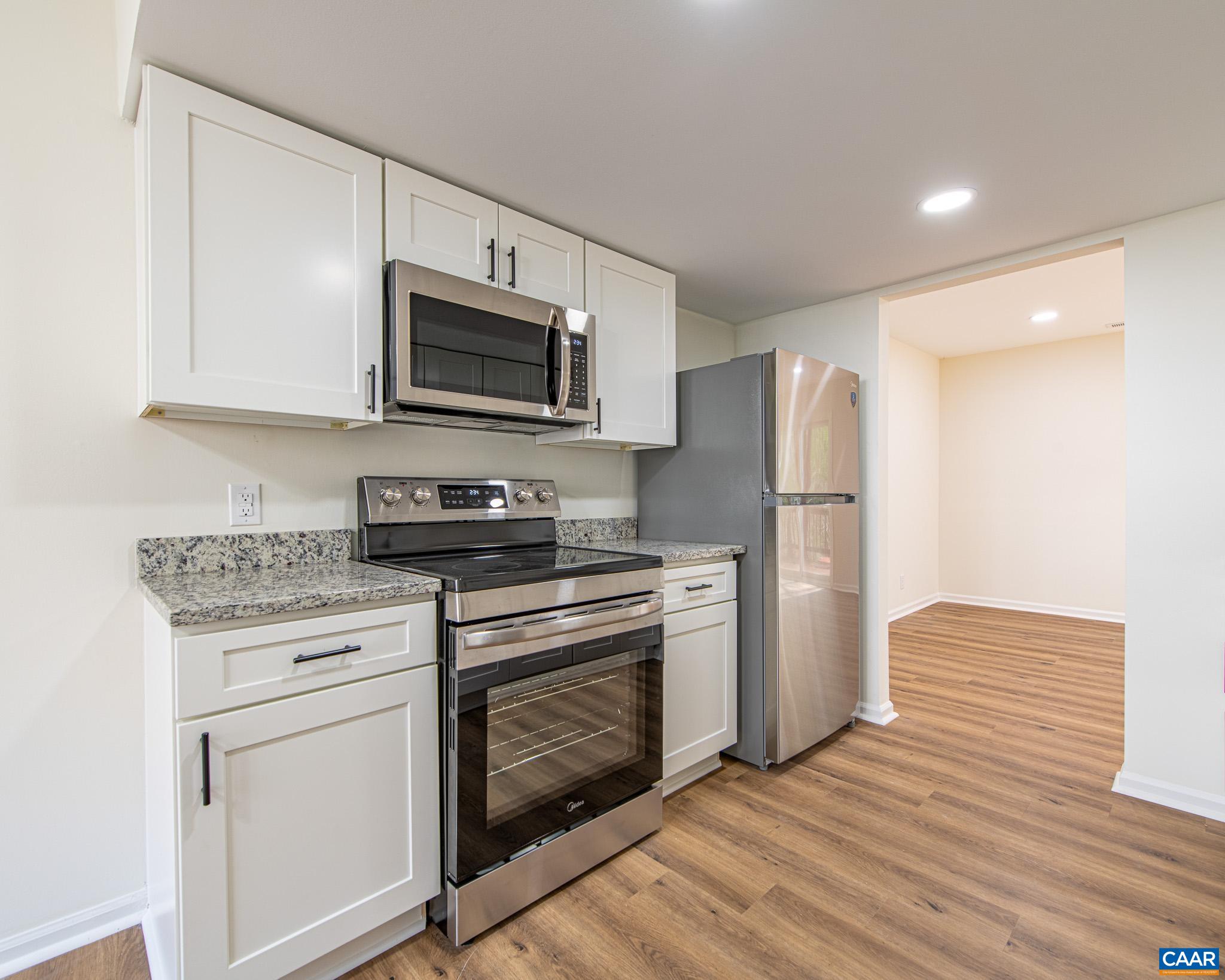 138 SCARBOROUGH PL, CHARLOTTESVILLE, Virginia 22903, 3 Bedrooms Bedrooms, ,1 BathroomBathrooms,Residential,138 SCARBOROUGH PL,674356 MLS # 674356