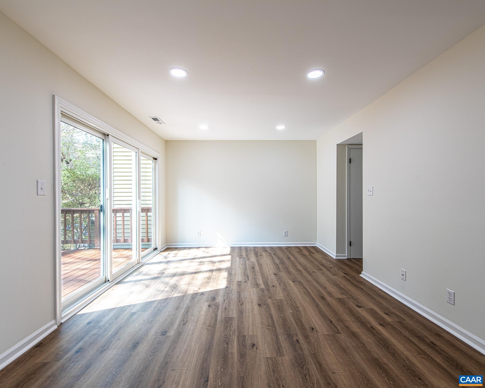 138 SCARBOROUGH PL, CHARLOTTESVILLE, Virginia 22903, 3 Bedrooms Bedrooms, ,1 BathroomBathrooms,Residential,138 SCARBOROUGH PL,674356 MLS # 674356